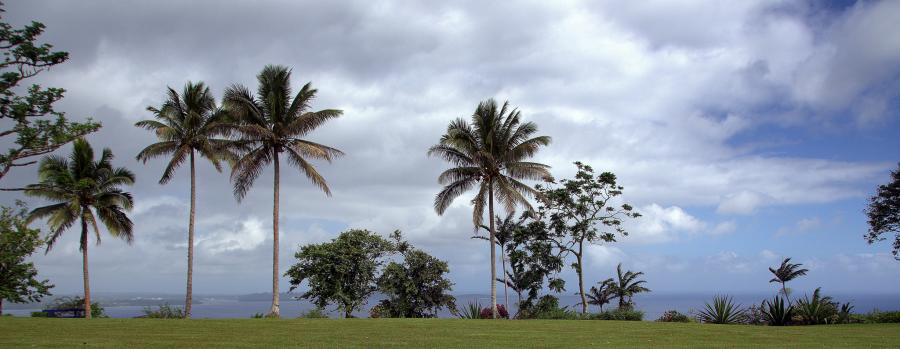 Остров Эфате Вануату YJ0AA YJ0FM 