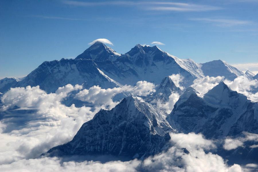 Непал 9N7NZ Туристические достопримечательности Гора Эверест.