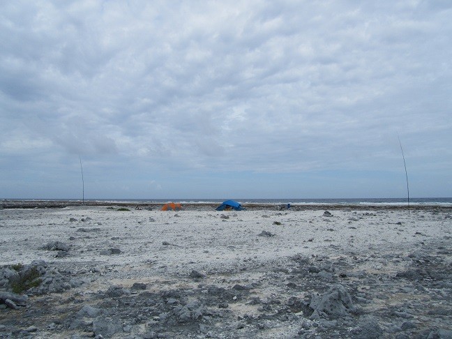 Morane Atoll The operations tent of TX0M.