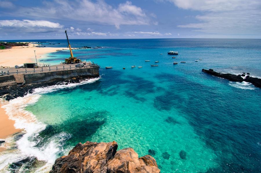 ZD8RA Ascension Island The centre of shipping activity, Pierhead