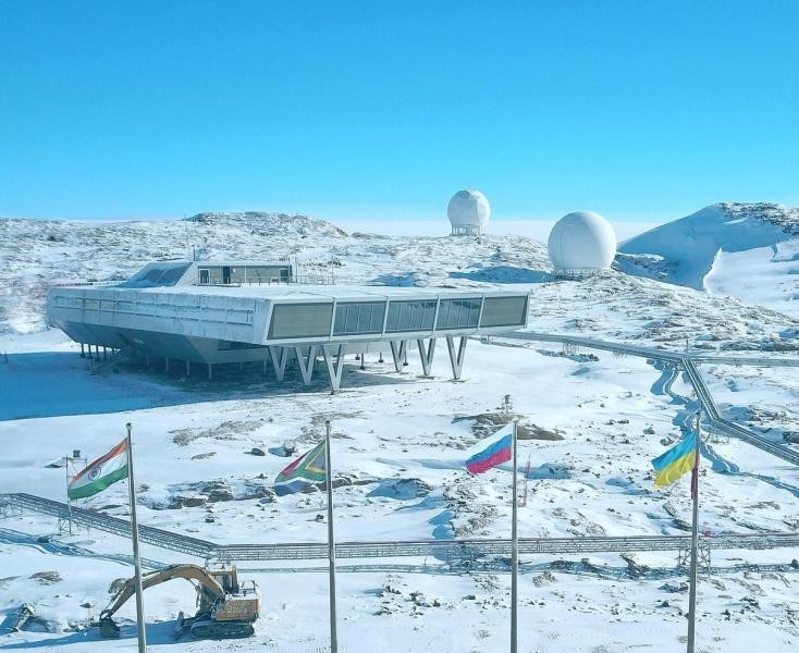 RI1ANY Bharati Antarctic Research Station