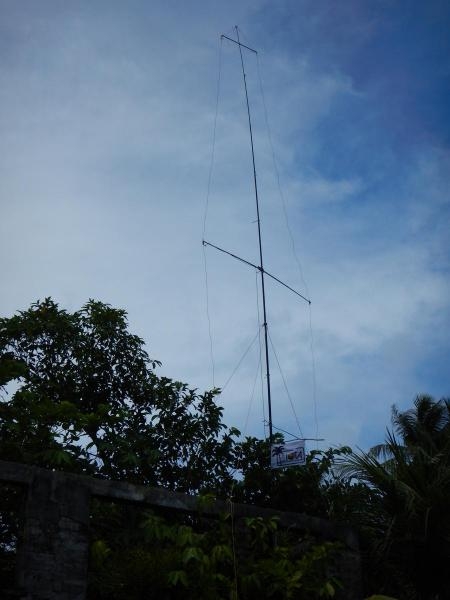 V6J Mokil Island Image 3 Antenna