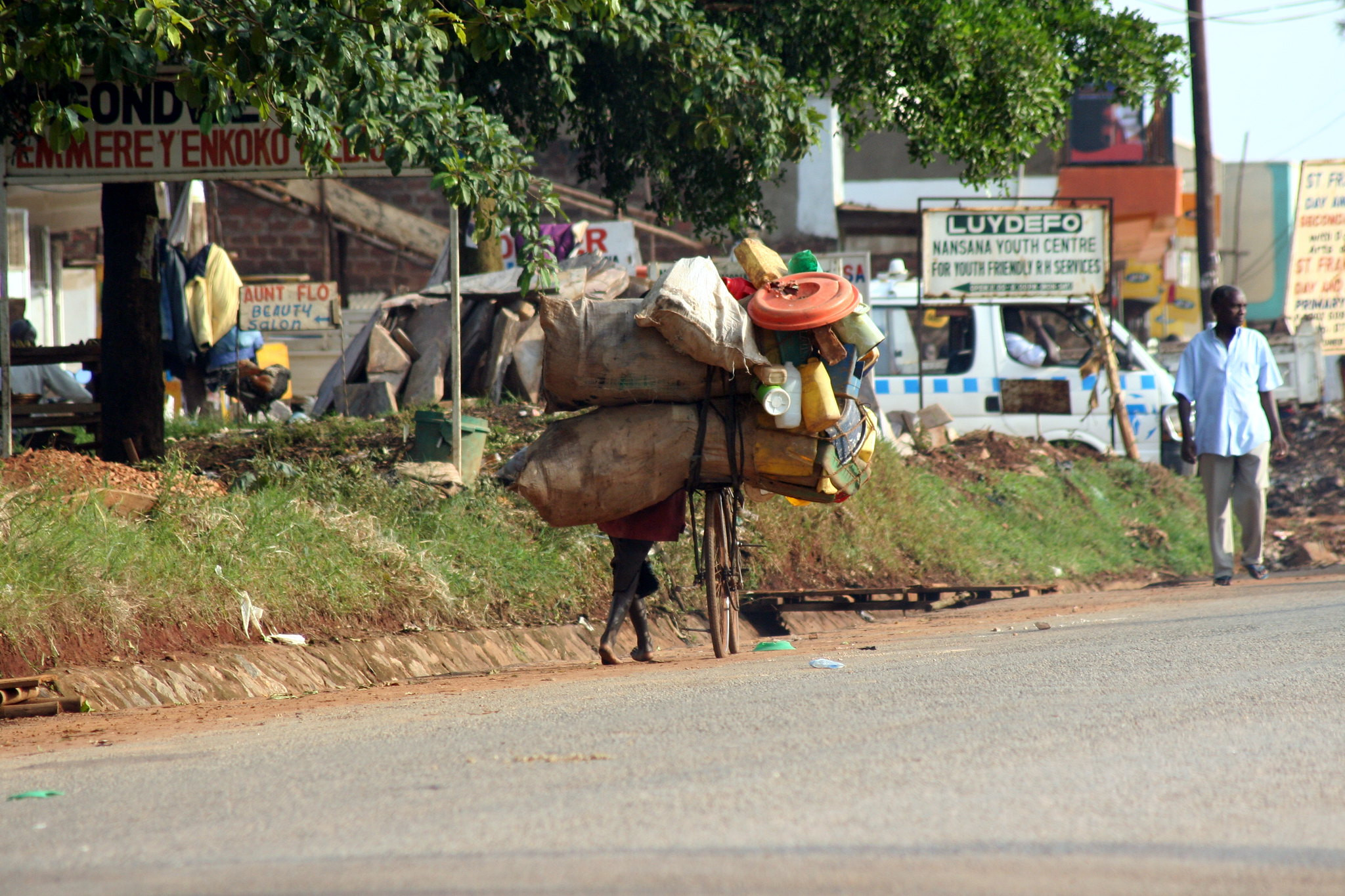 5X1JT Nansana, Uganda