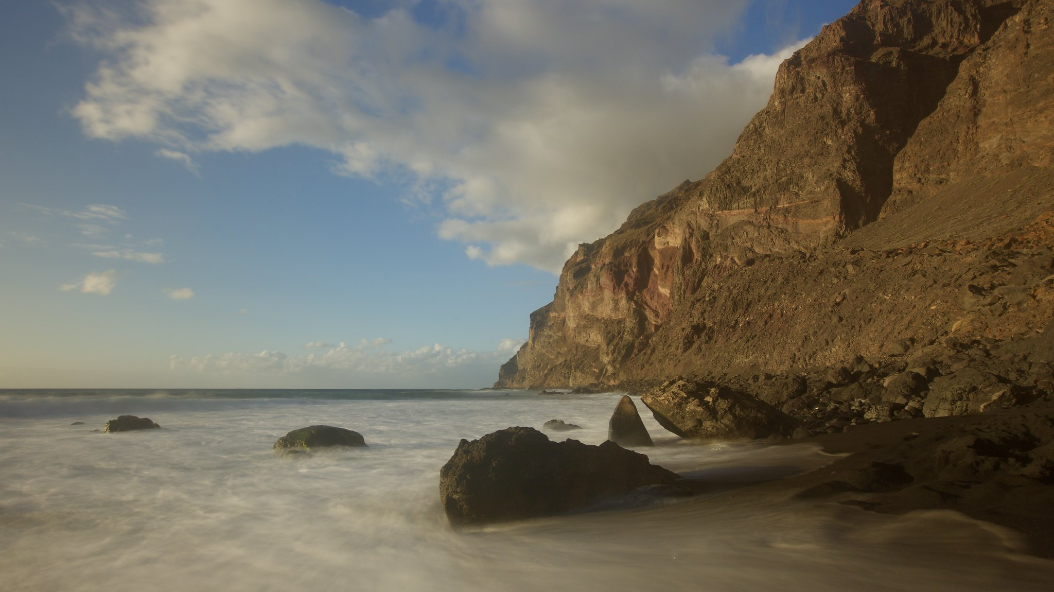 EA8/DF4UE Playa del Ingles, Gomera, Canary Islands