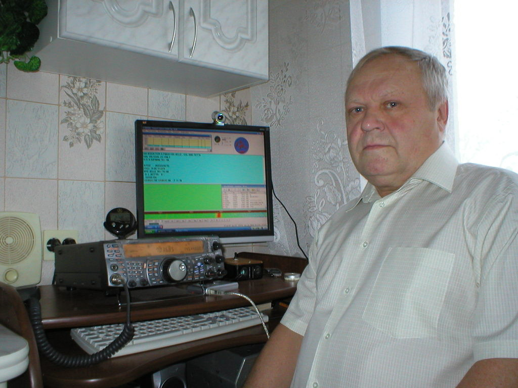 RA9SUQ Vladimir Makhotin, Novotroitsk, Russia