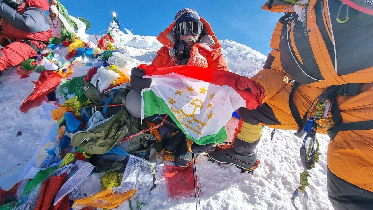 EY8BE Mount Everest, Nepal
