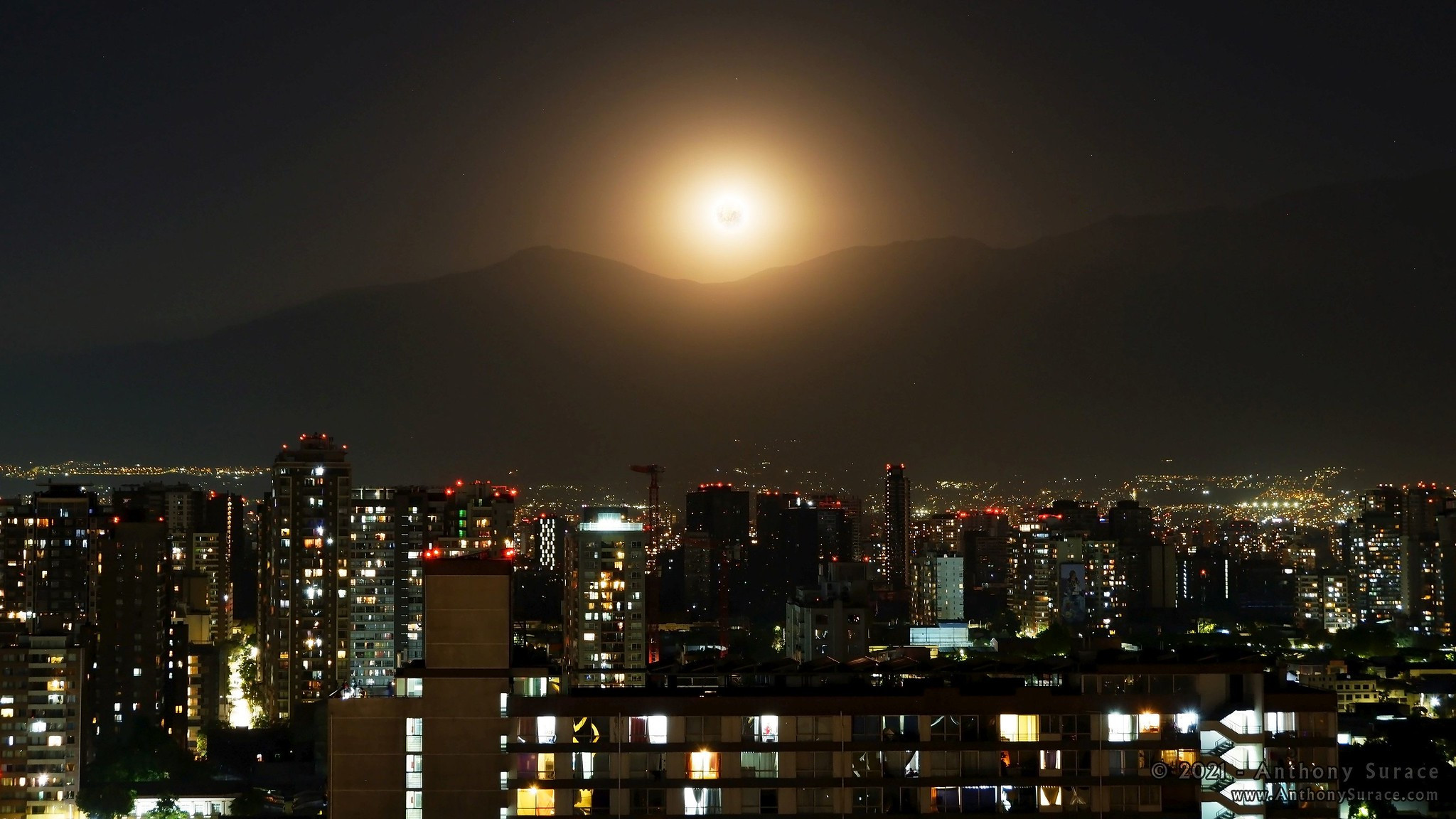 CE2ICD Moonrise, Santiago, Chile