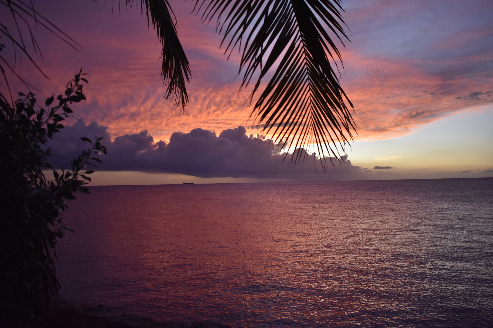 PJ2/VA2WA Sunset, Curacao Island