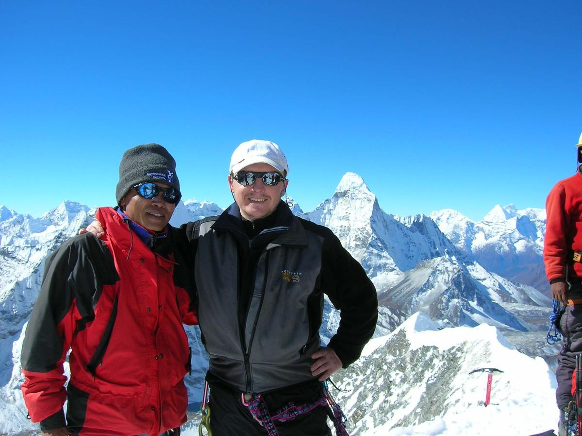 9N7MK - Thamel - Everest - Nepal