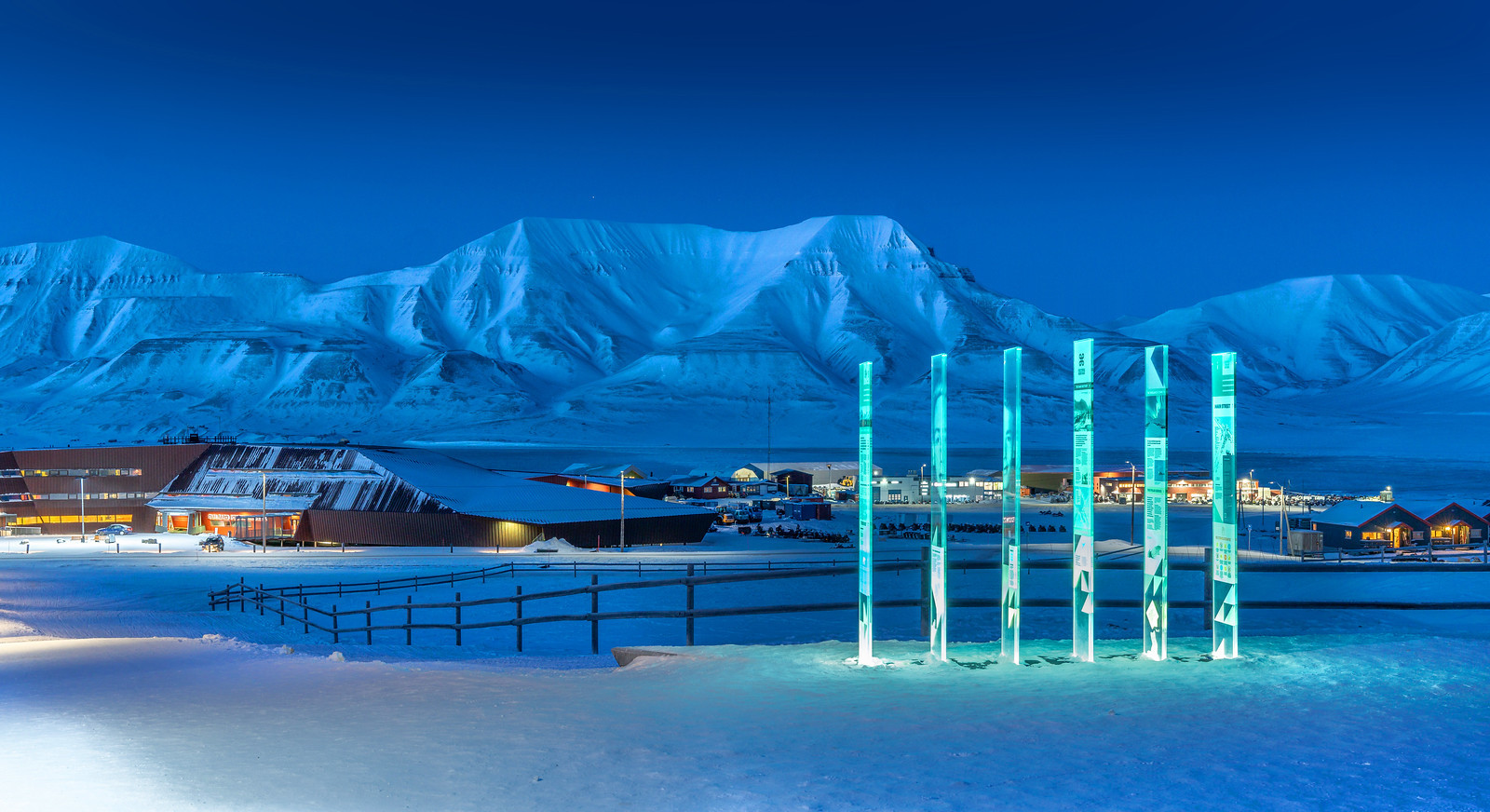 JW/LB5MG Longyearbyen, Svalbard