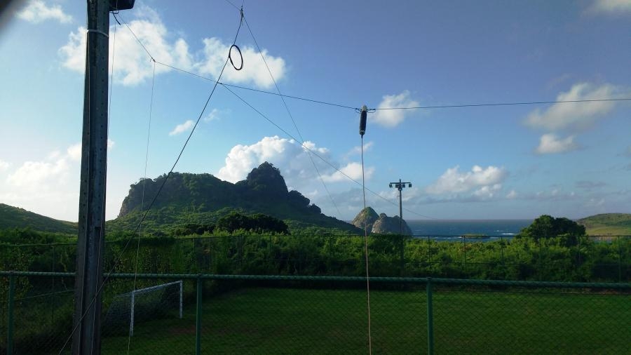 PY0NY Fernando de Noronha Island Delta Loop and dipole antennas