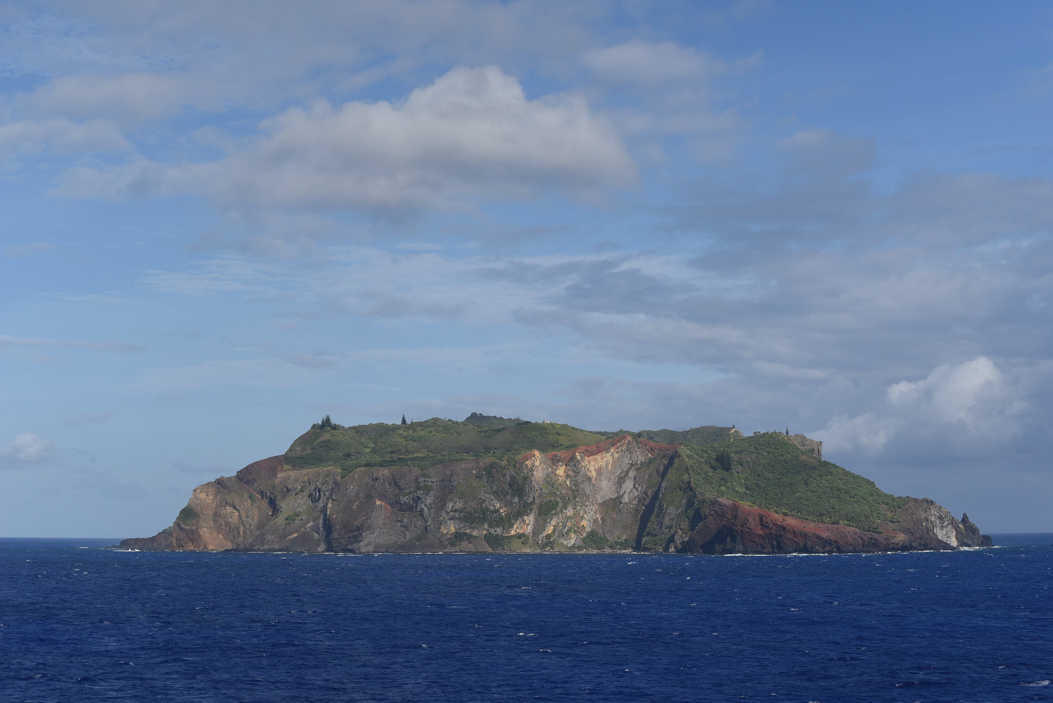 VP6AND Pitcairn Island