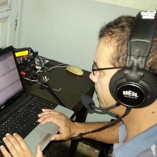 7X2KF Karim Boudani Tenes Algeria Radio Room Shack