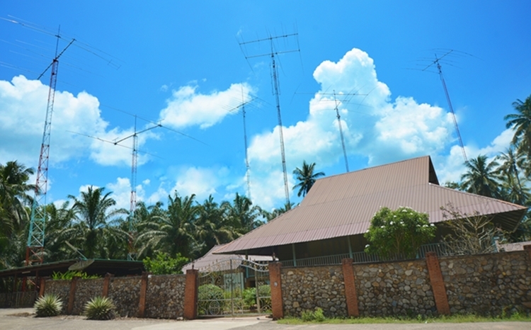 HS1NGR Langsuan Thailand Antennas