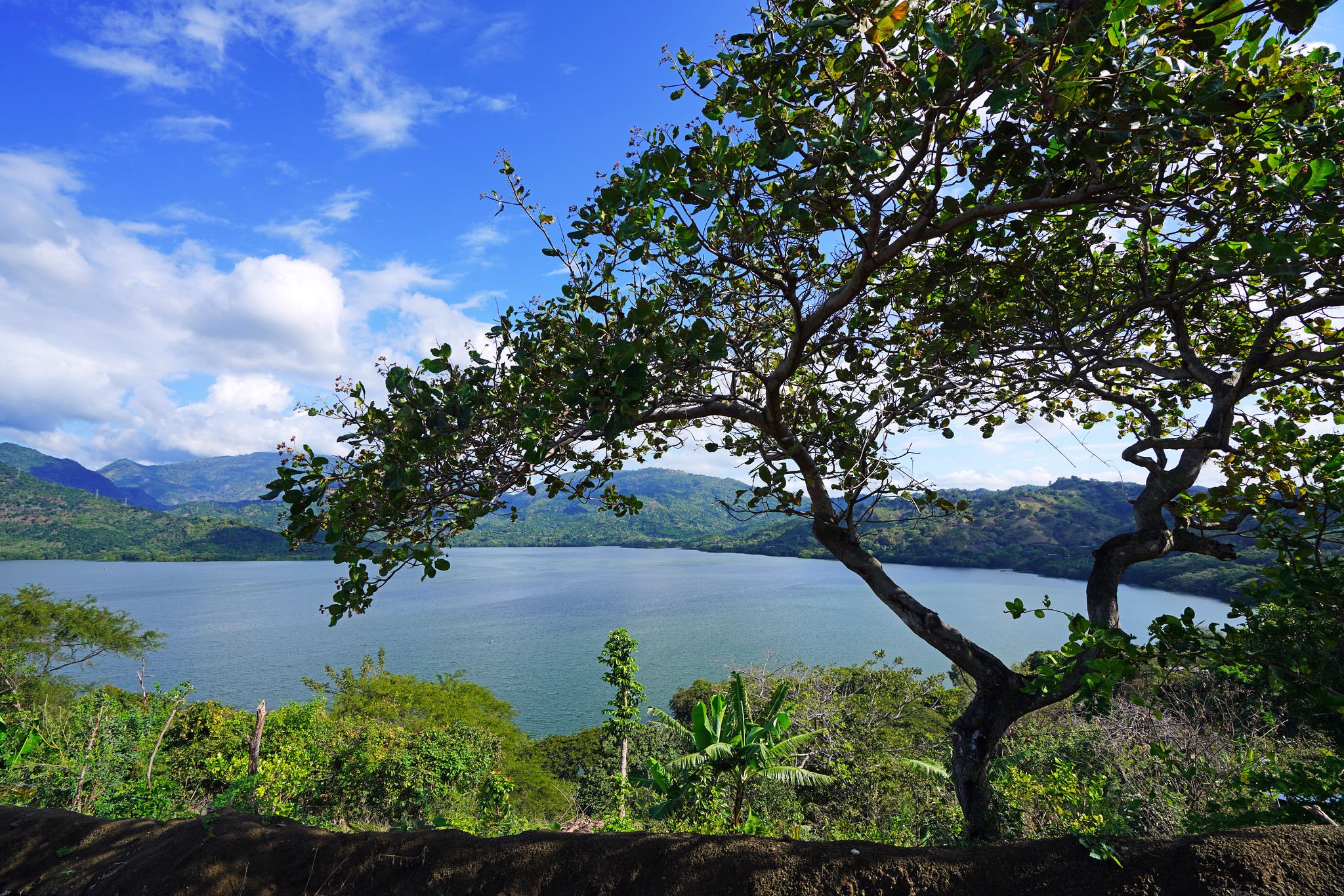 HI3/DL4SDW Presa de Valdesia, Dominican Republic HI3/DL4SDW Presa de Valdesia, Dominican Republic