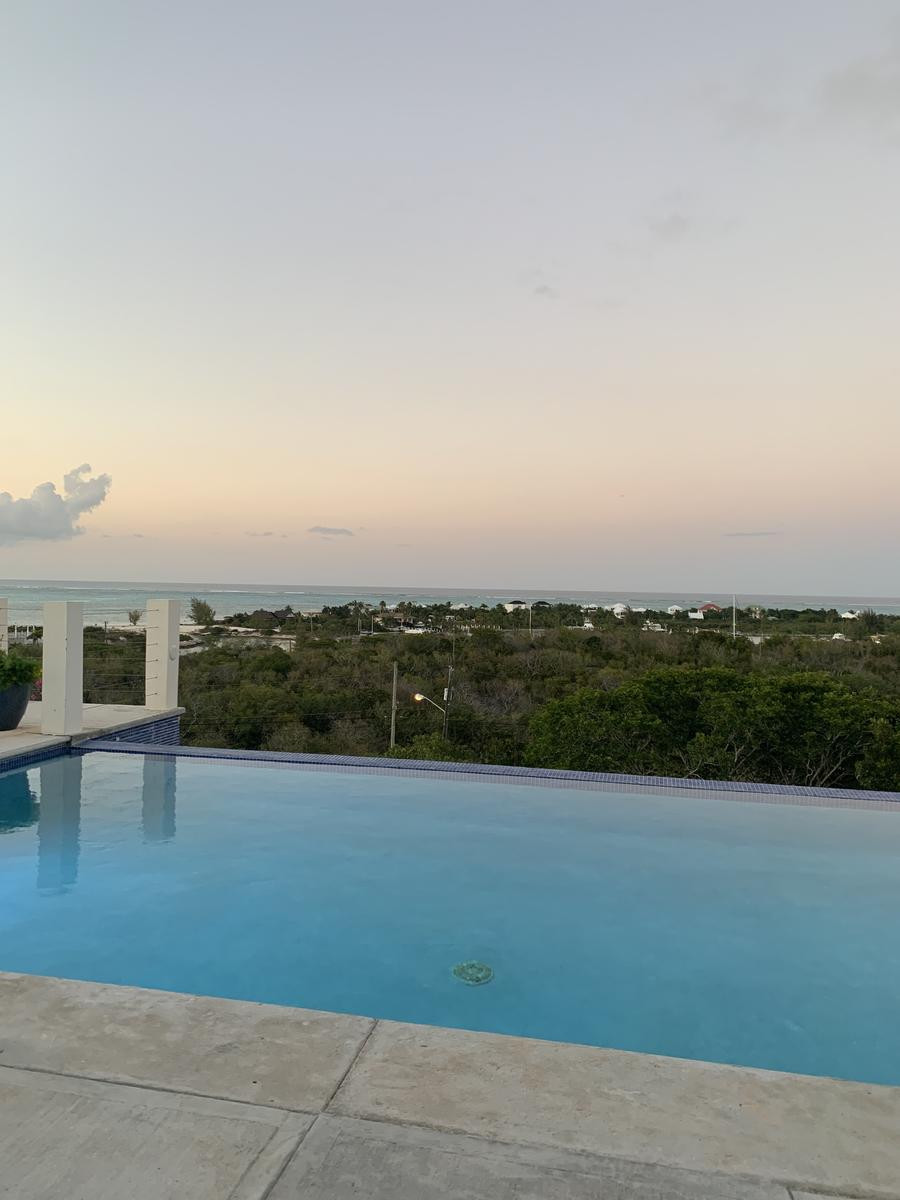 VP5/NR4O - Providenciales