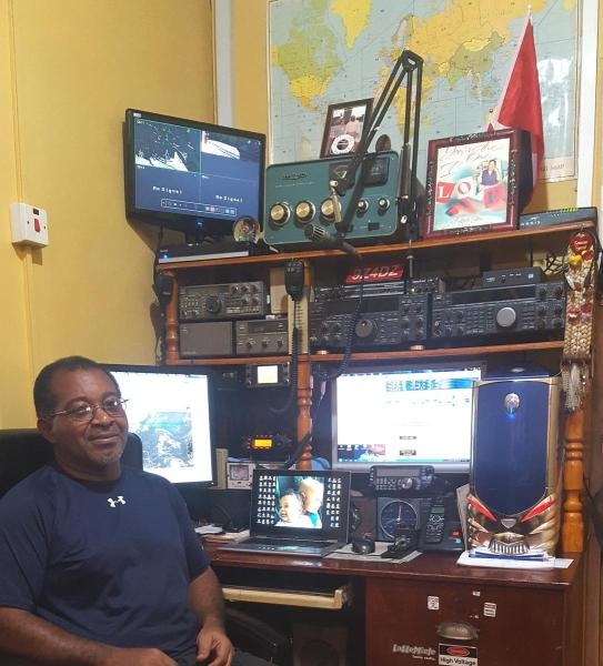 9Z4DZ Stephenson Ballah, Siparia, Trinidad Island, Trinidad and Tobago. Radio Room Shack.