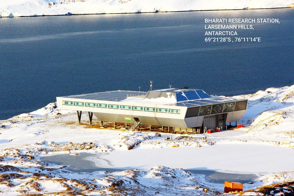 AT44I Bharati Station, Antarctica