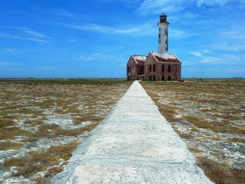 PJ2/K2PLF Lighthouse, Curacao Island. DX News.