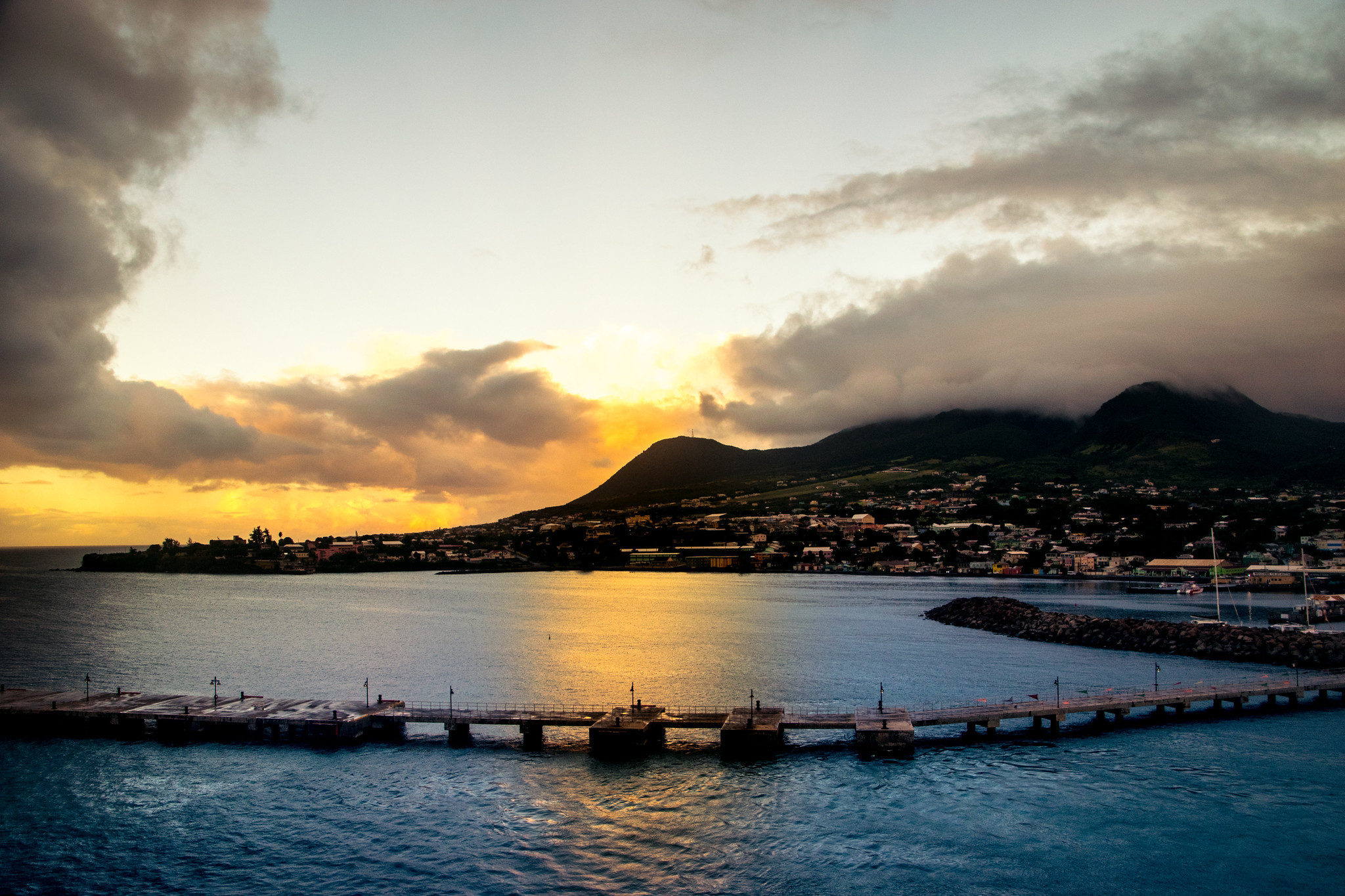 V47EM Saint Kitts and Nevis V47EM Saint Kitts and Nevis