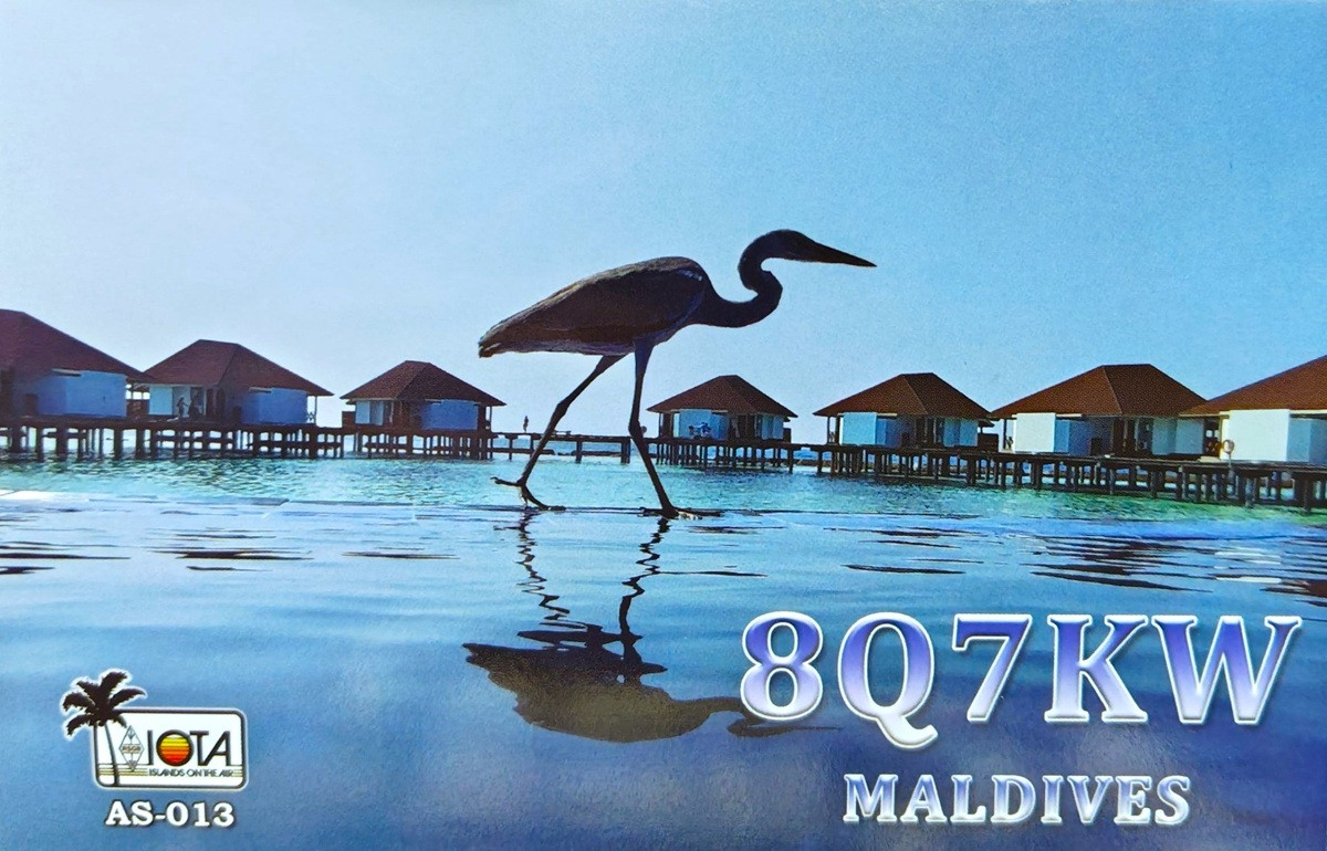 8Q7KW Thoddoo Island QSL Card