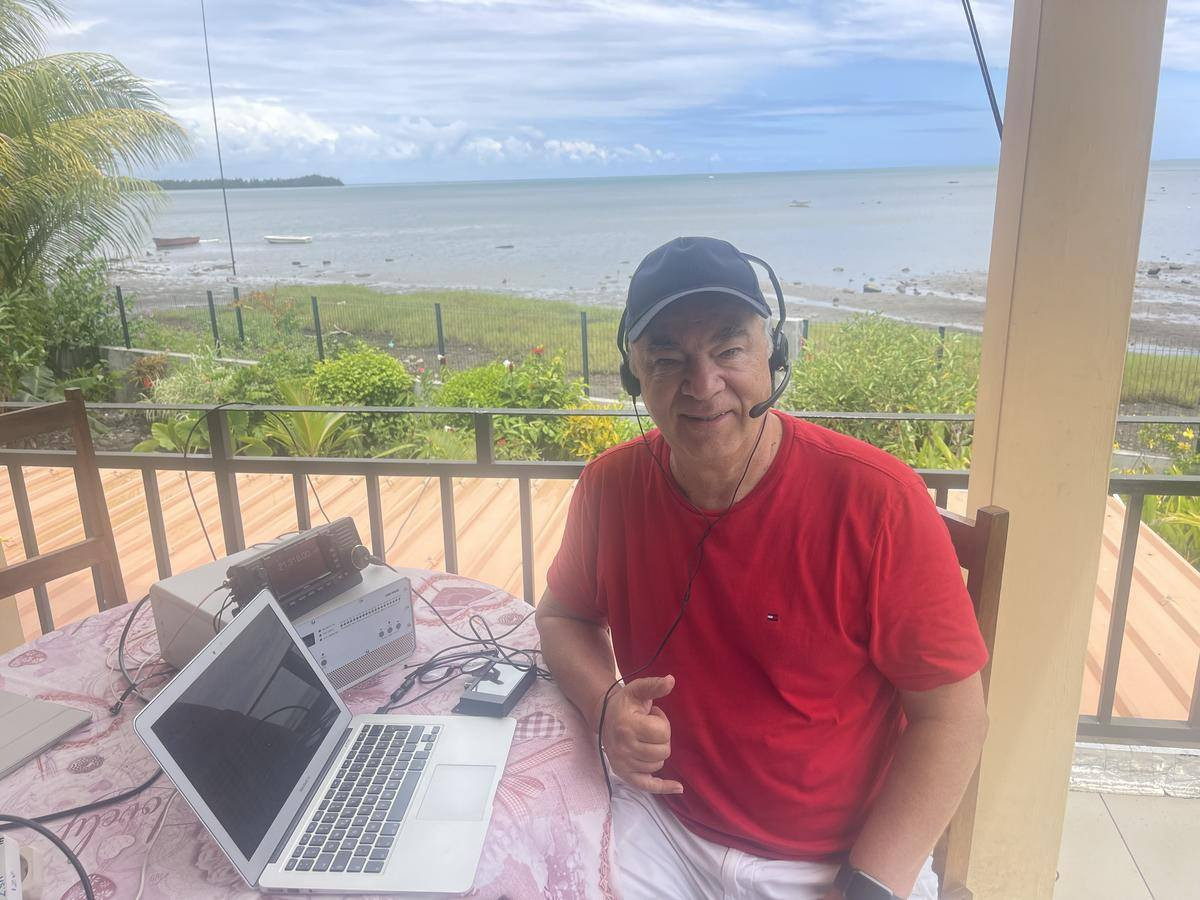 3B8/OE6MBG Mauritius Island QRV