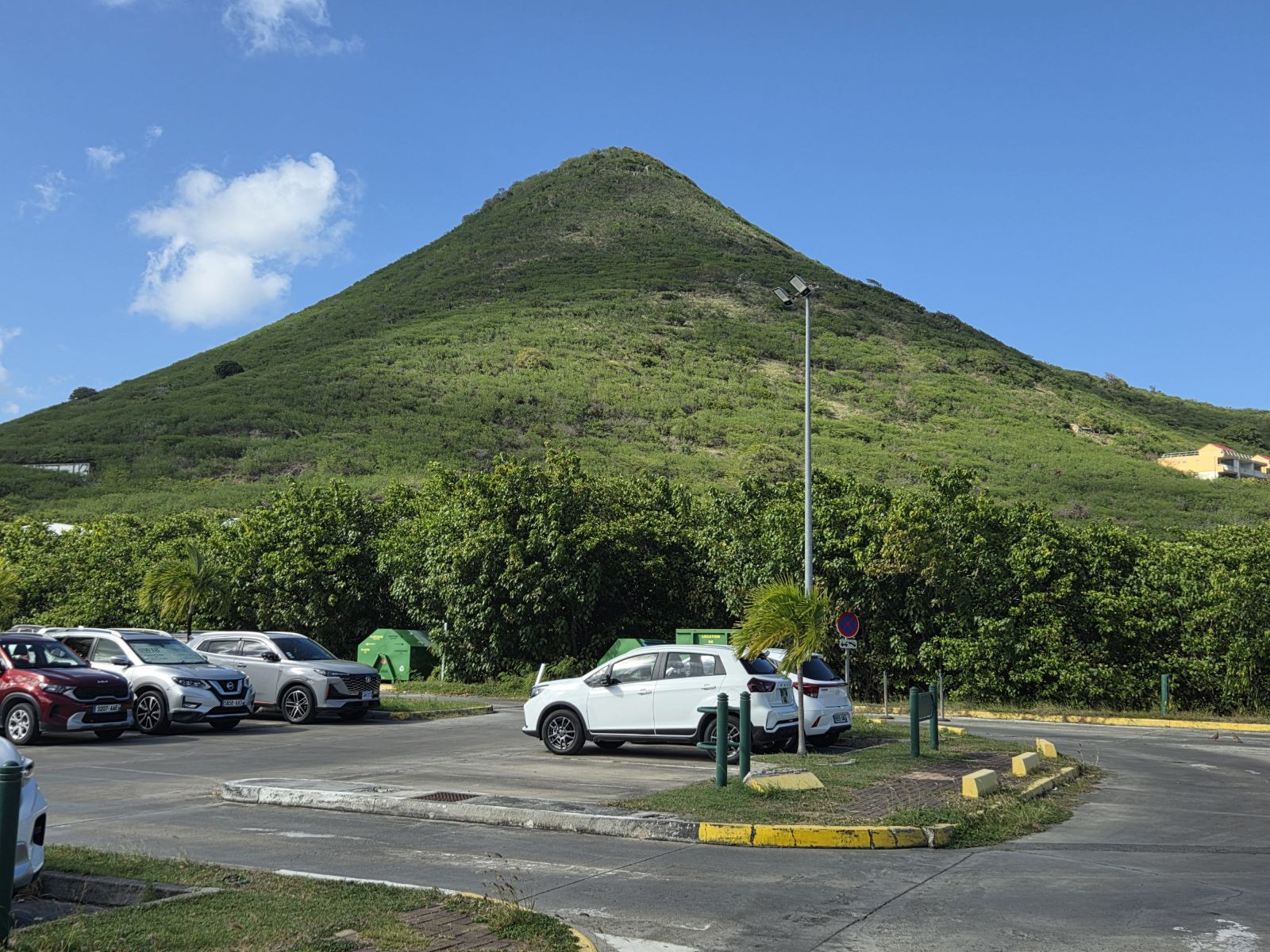 FS/TF1OL Saint Martin Island