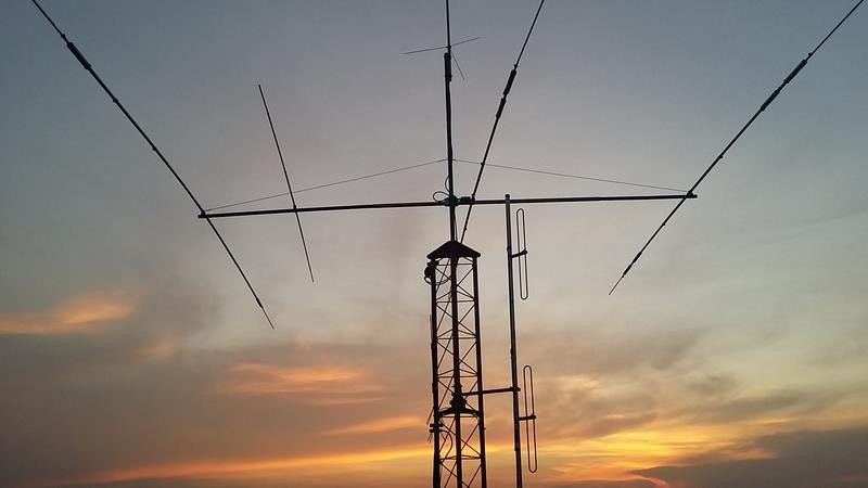 HS0ACS Saravut Surapagit, Bangkok, Thailand. Antenna.