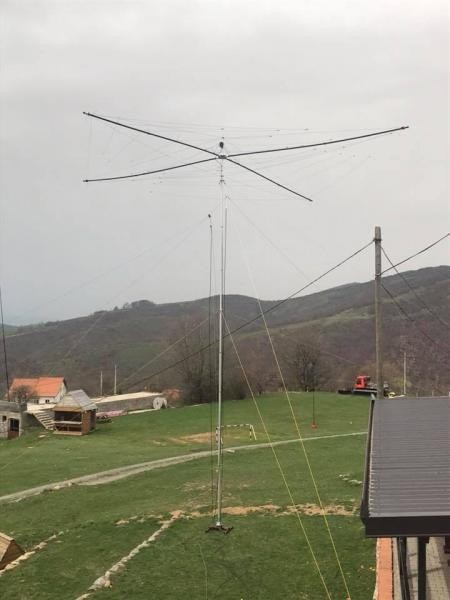Z66D Bajgore, Kosovo. Spider Beam antenna.