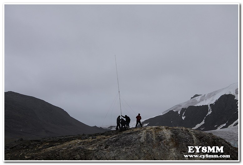 Установка вертикала на 40 метров CW VP8ORK Южно Оркнейские Острова Установка вертикала на 40 метров CW VP8ORK Южно Оркнейские Острова