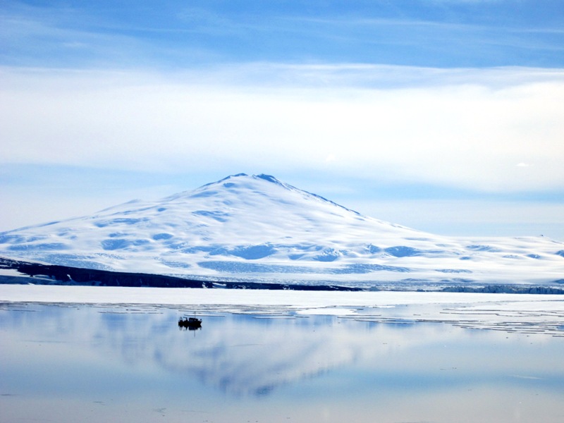 Antarctica Mario Zuccheli Station IA0MZ DX News Antarctica Mario Zuccheli Station IA0MZ DX News