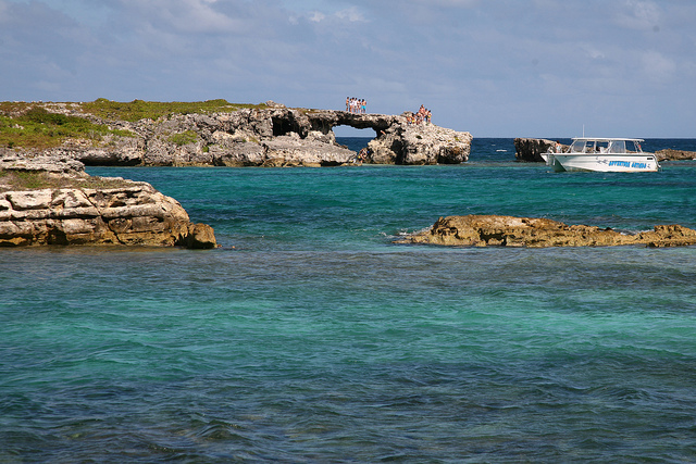 Antigua Island V25NS Antigua Island V25NS