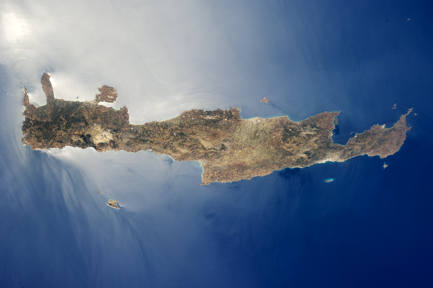 Остров Крит с высоты птичьего полёта