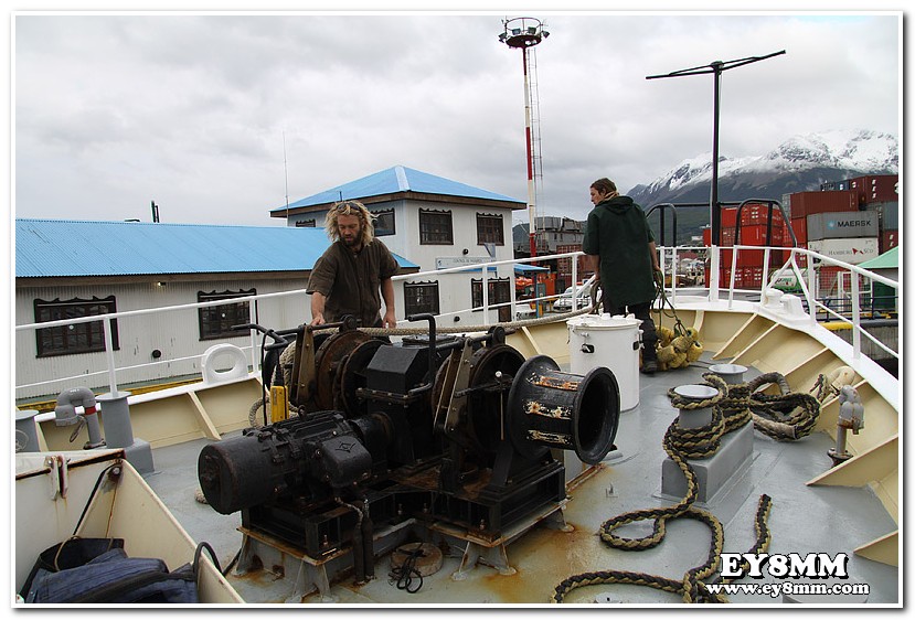 Команда корабля готовится к отплытию VP8ORK Южно Оркнейские Острова Команда корабля готовится к отплытию VP8ORK Южно Оркнейские Острова