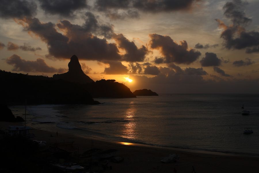 Fernando de Noronhda Island PY0F/UA4WHX 