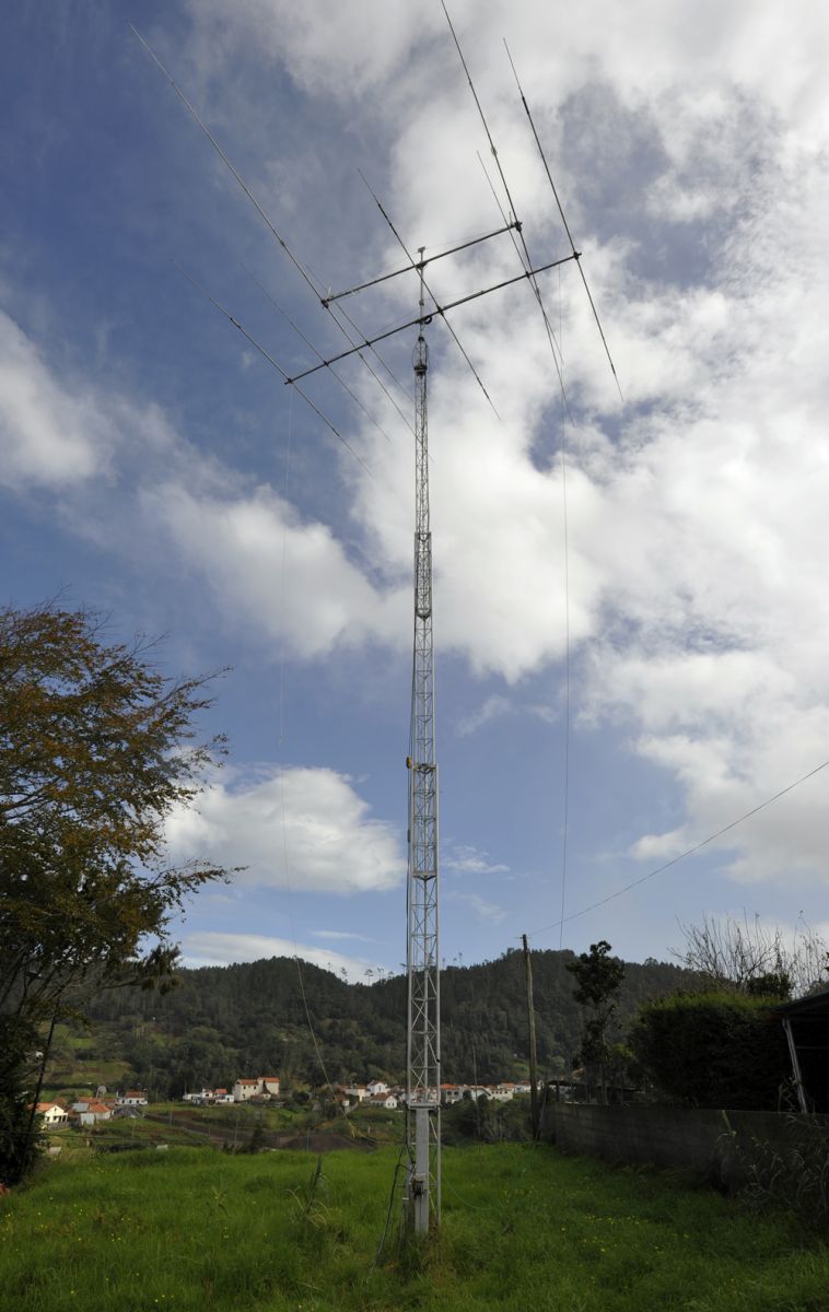 Madeira CR3L Antennas Tower Madeira CR3L Antennas Tower
