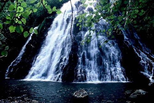 Остров Понпеи Микронезия V63JX Водопад Остров Понпеи Микронезия V63JX Водопад