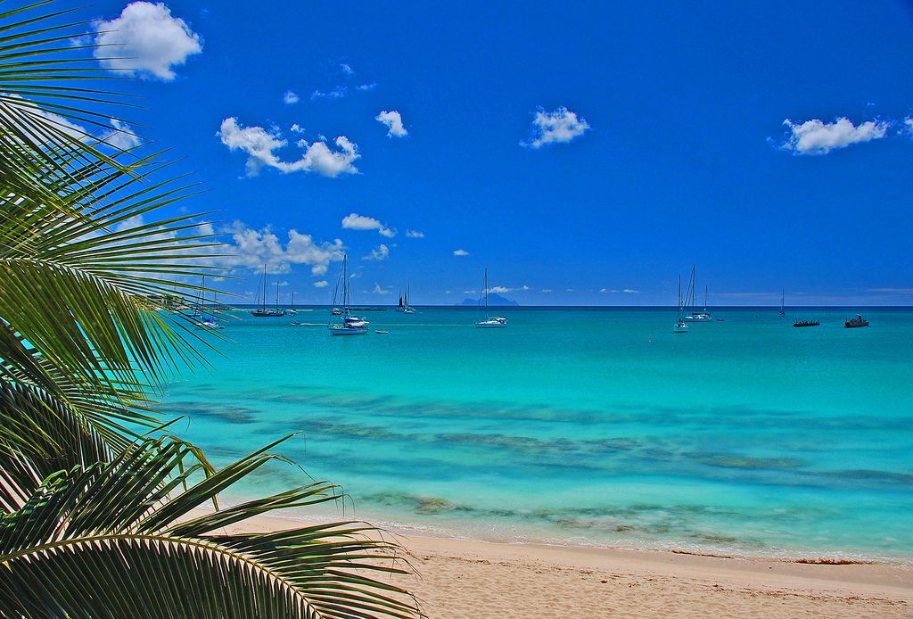 Saint Martin Island FS/W7TAE 