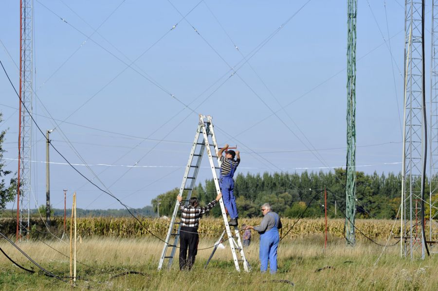 Slovak Republic OM8A Feeders