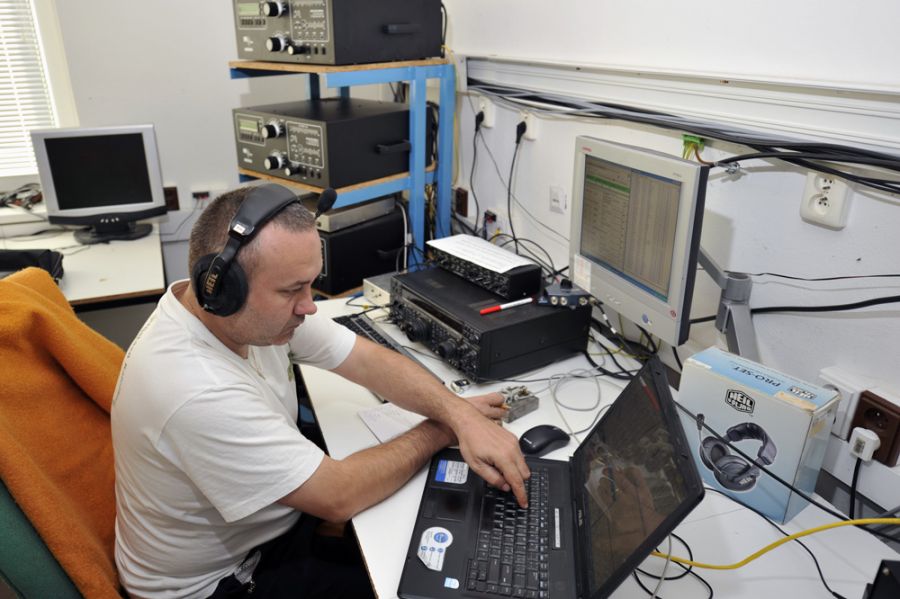 Slovak Republic OM8A OM2VL