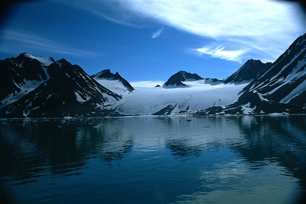 Svalbard Islands DX News JW7QIA Svalbard Islands DX News JW7QIA