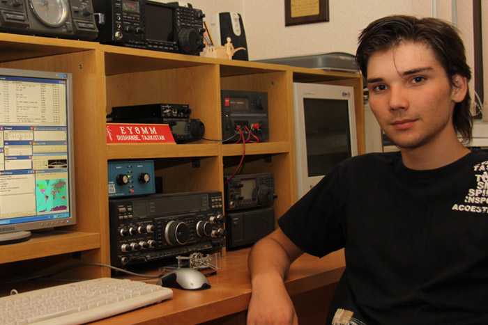 Tajikistan Zamir Tursun Zadeh EY8DD Tajikistan Zamir Tursun Zadeh EY8DD