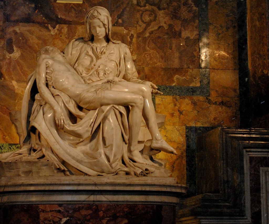 Пьета Микеланджело скульптура