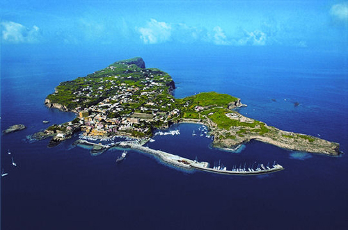 Ib0 Iz0ium Ventotene Island Santo Stefano Island News