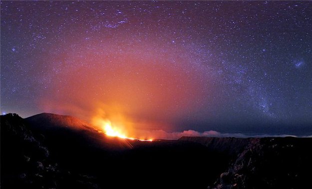 Вулкан Фурнез Остров Реюньон TO1PF Вулкан Фурнез Остров Реюньон TO1PF