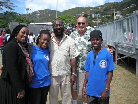 K6VVA и VP2VQ с семьей Британские Виргинские острова K6VVA и VP2VQ с семьей Британские Виргинские острова