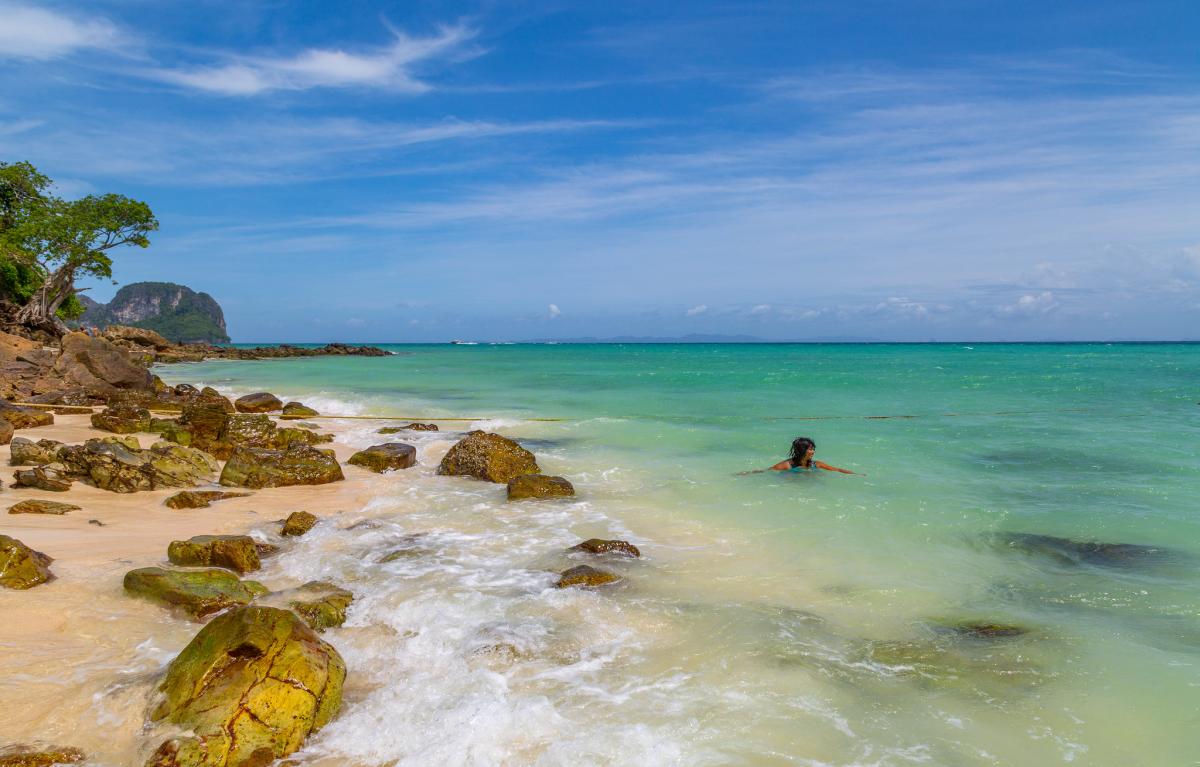 8Q7GB Nika Island, Maldives Tourist attractions spot