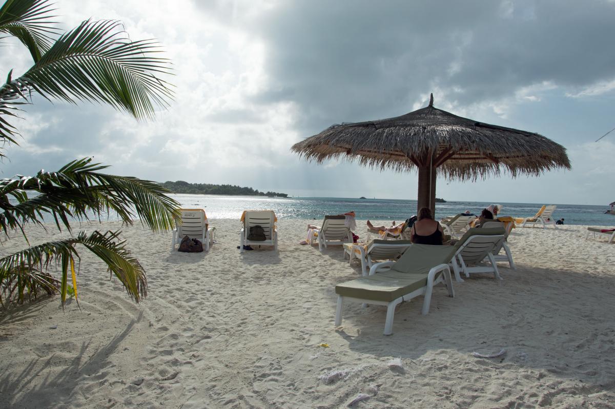 8Q7HK Maldives DX News 8Q7HK Maldives DX News