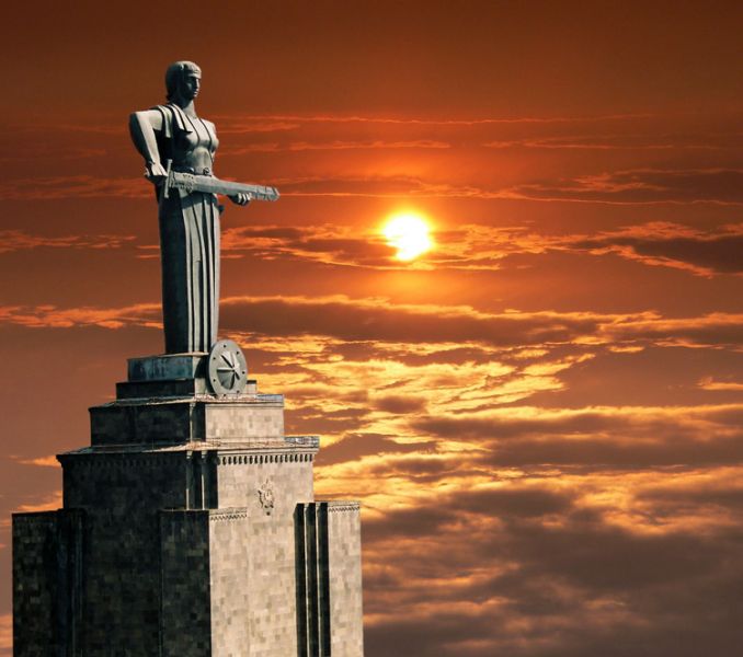 Armenia EK/DL7UCX EK/DK7AO Tourist attractions Mother of Armenia Armenia EK/DL7UCX EK/DK7AO Tourist attractions Mother of Armenia