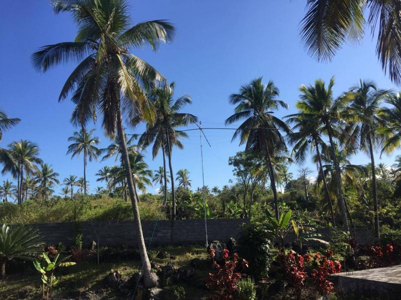 Comoro Islands D66D Spider Beam Antenna Comoro Islands D66D Spider Beam Antenna